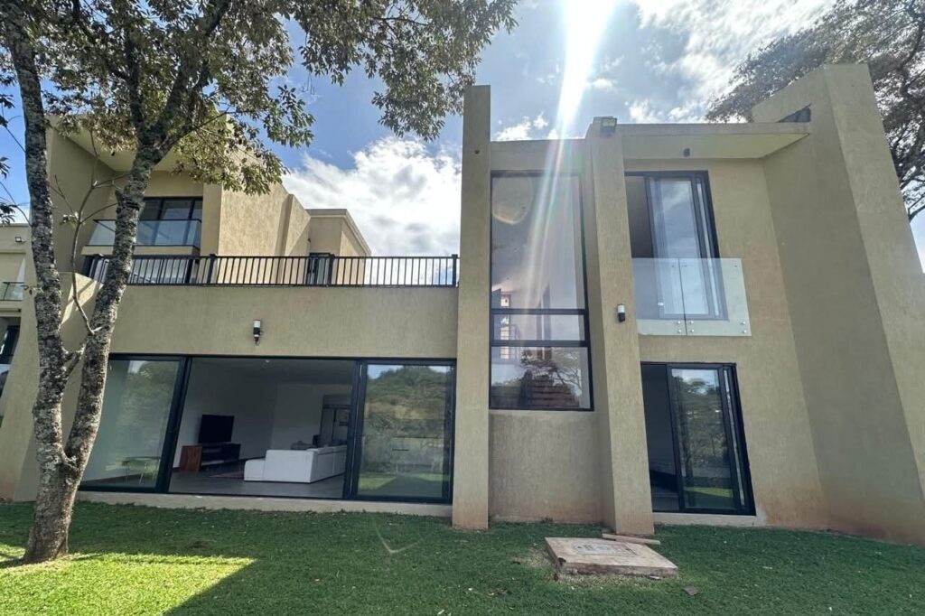 A 2 bedroom guest house for rent.